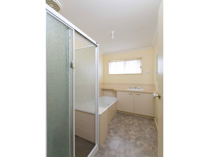 2 Minto Street QUARRY HILL 6