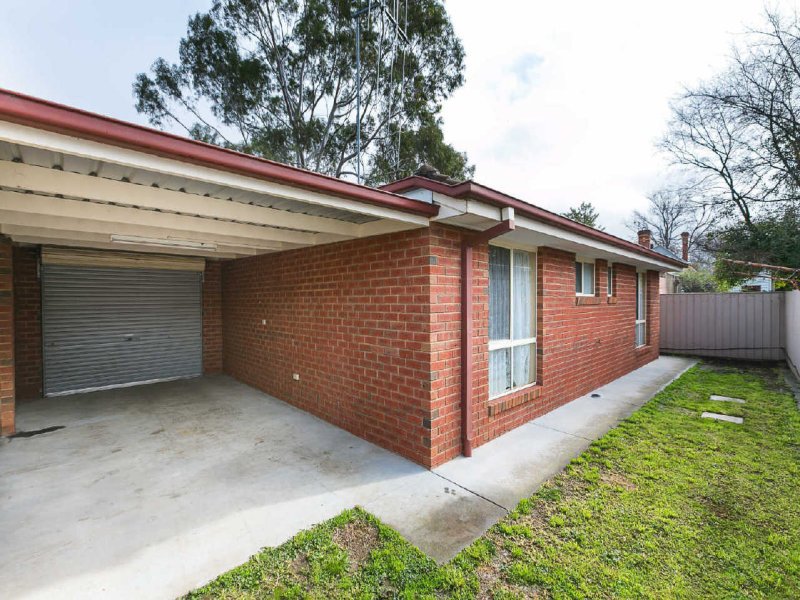 2 Minto Street QUARRY HILL 7