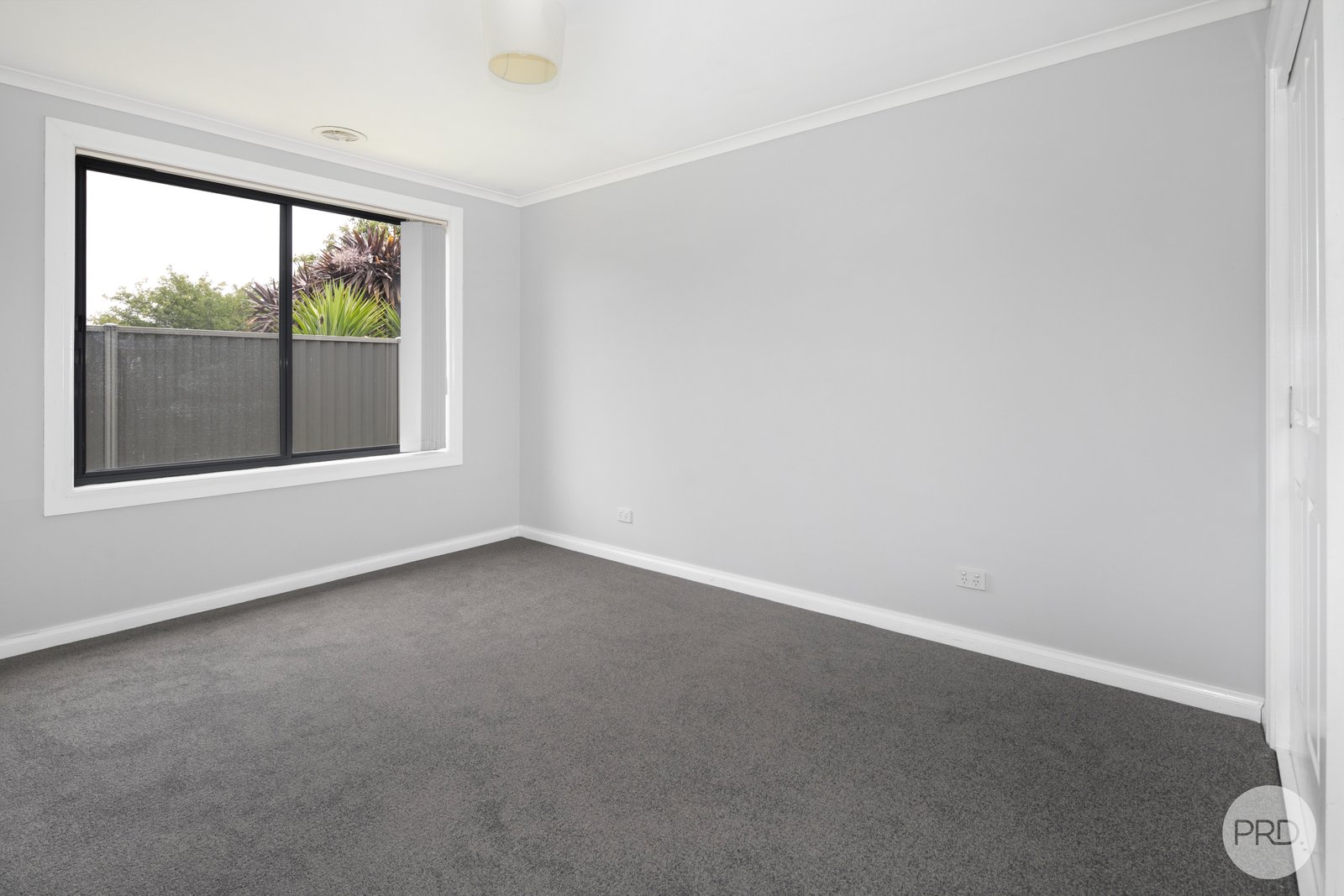 2 Modestino Place MITCHELL PARK 7