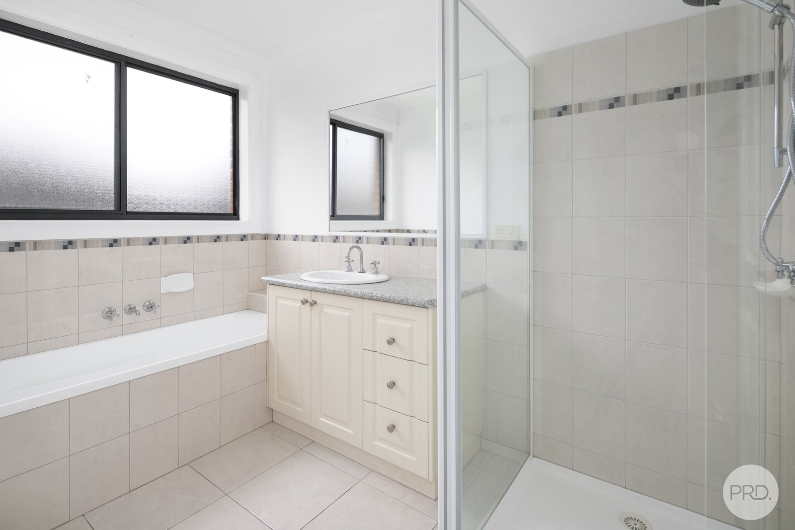 2 Modestino Place MITCHELL PARK 8