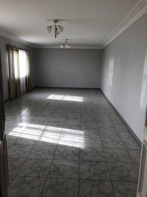 2 Moorefields Road KINGSGROVE 8