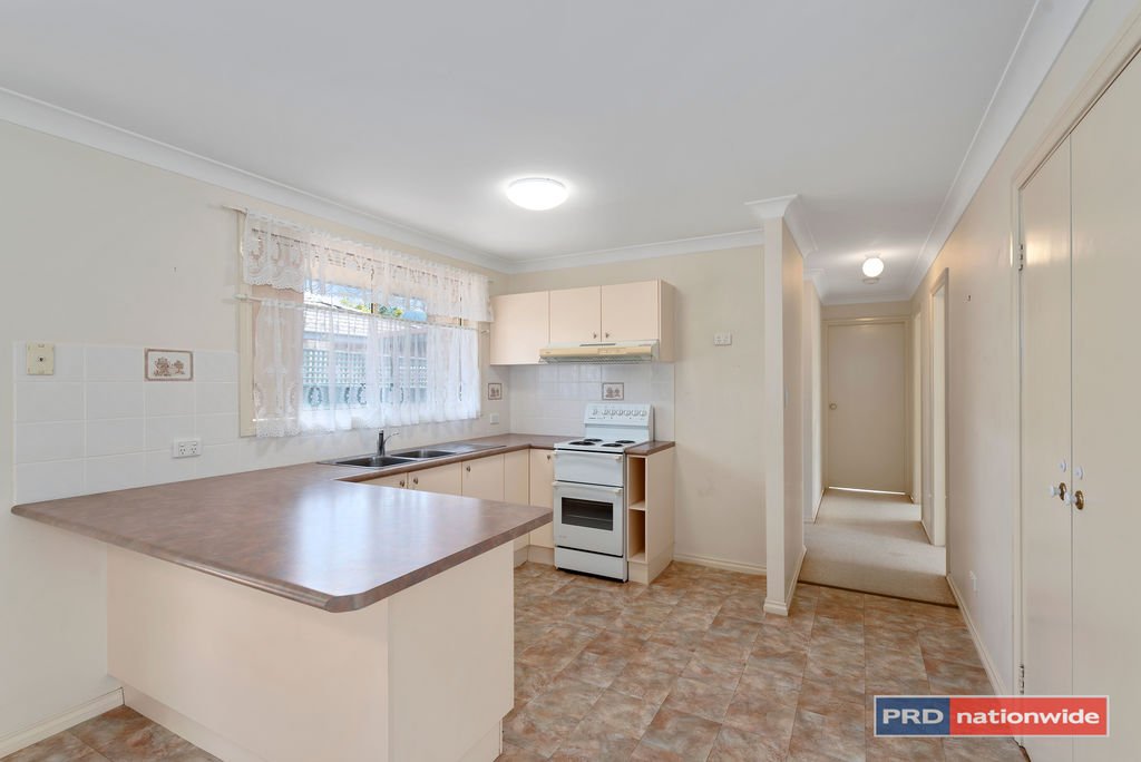 2 Moreton Bay Avenue COFFS HARBOUR 1