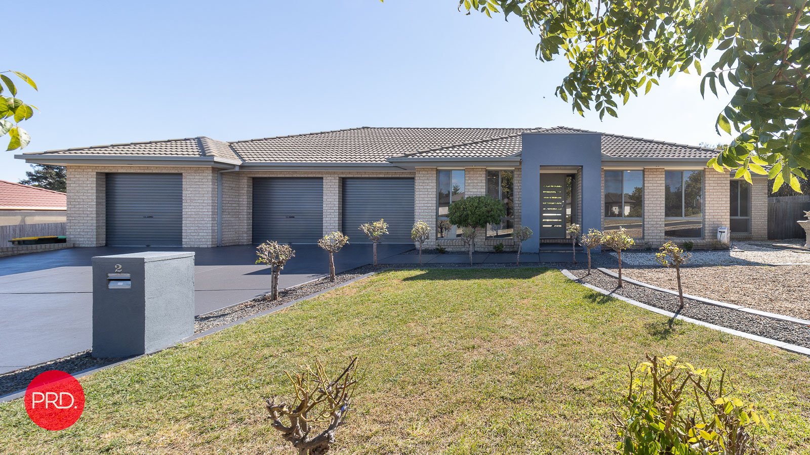2 Moses Street BUNGENDORE 3