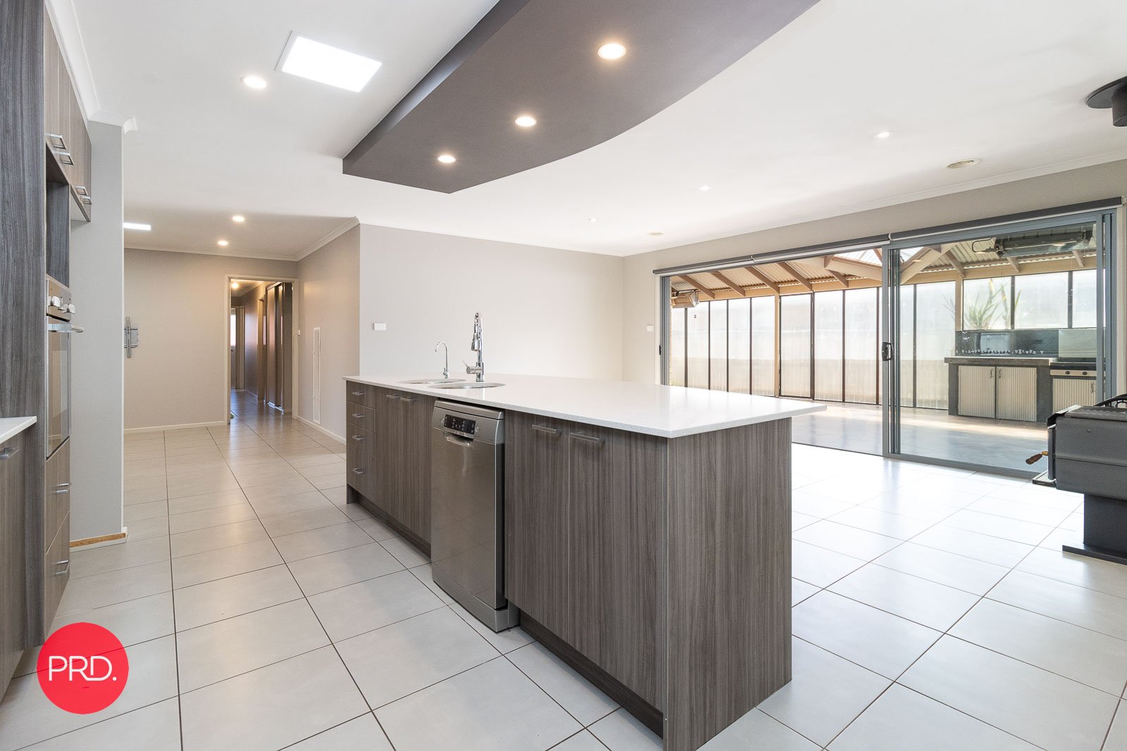 2 Moses Street BUNGENDORE 8