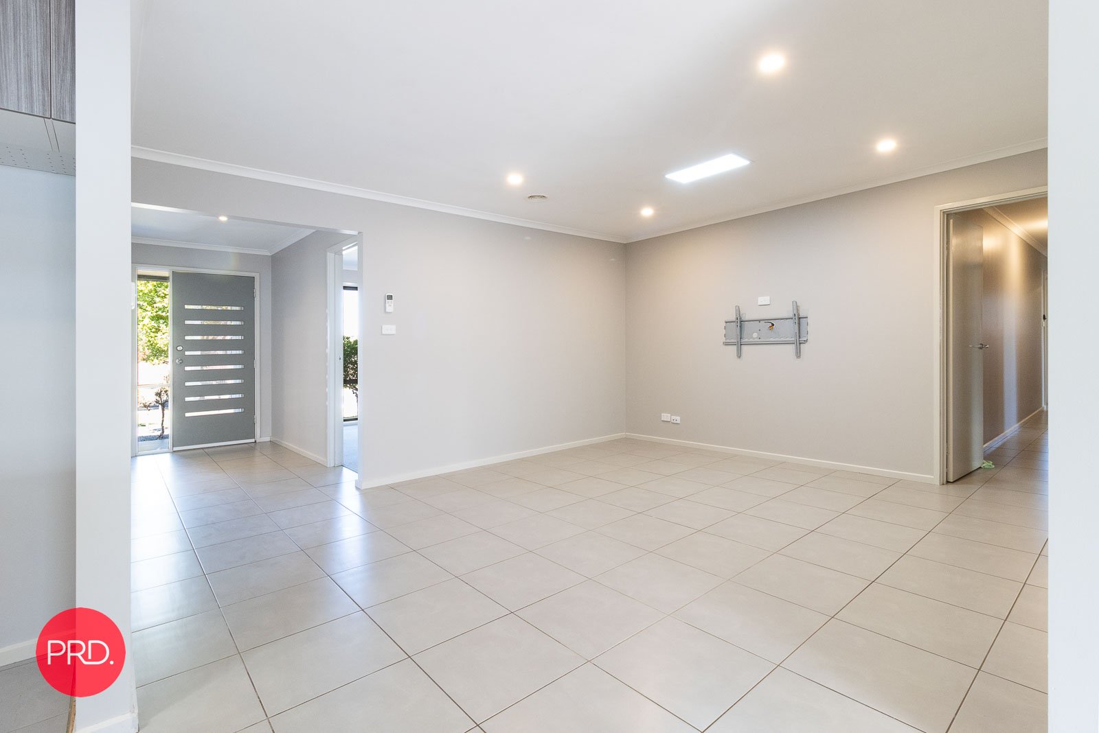 2 Moses Street BUNGENDORE 14