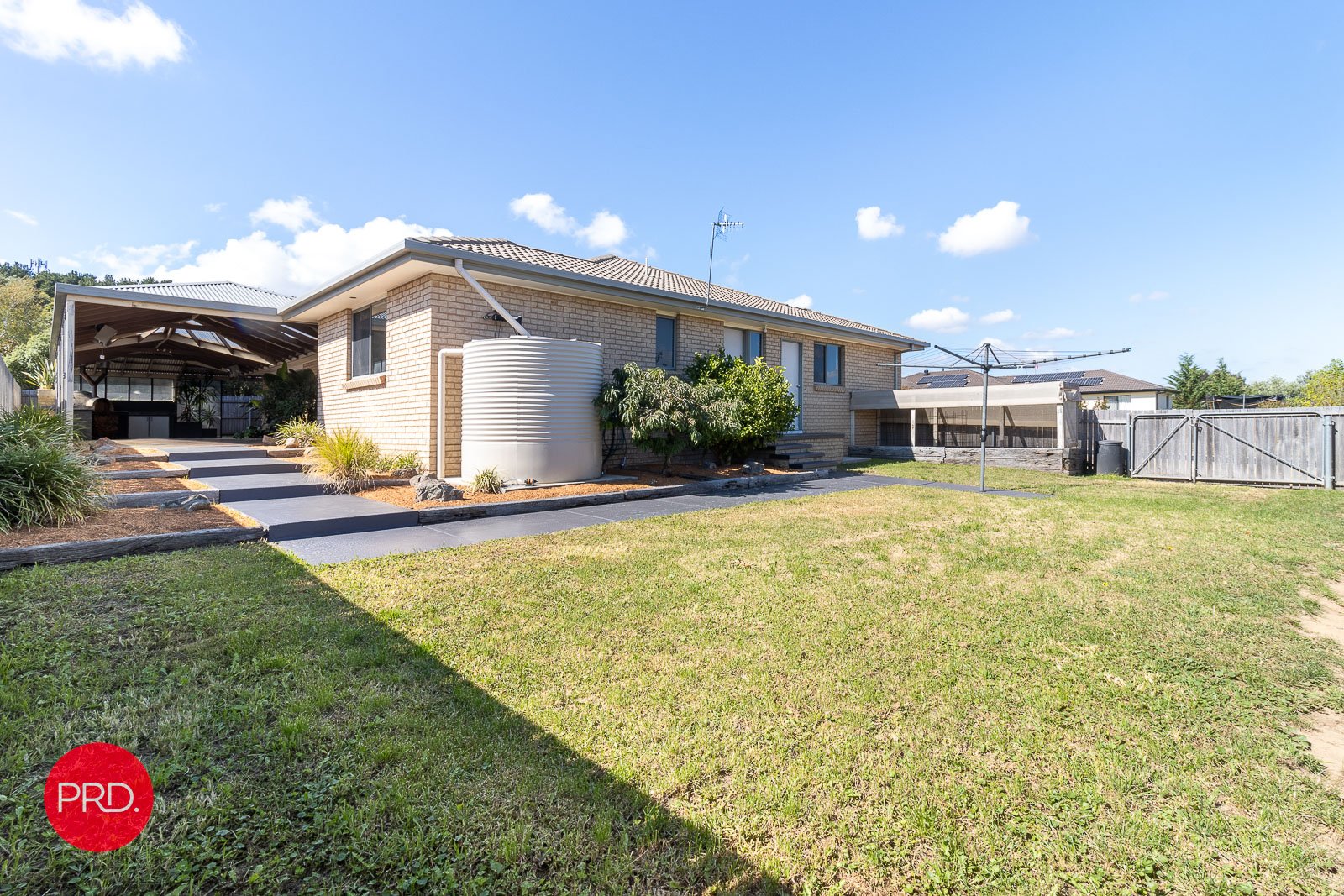 2 Moses Street BUNGENDORE 23