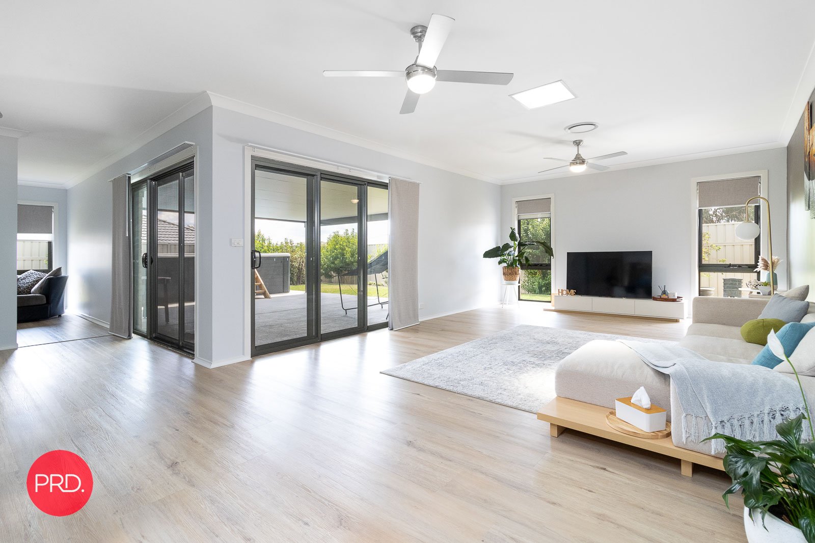 2 Murray Grey Place BUNGENDORE 9