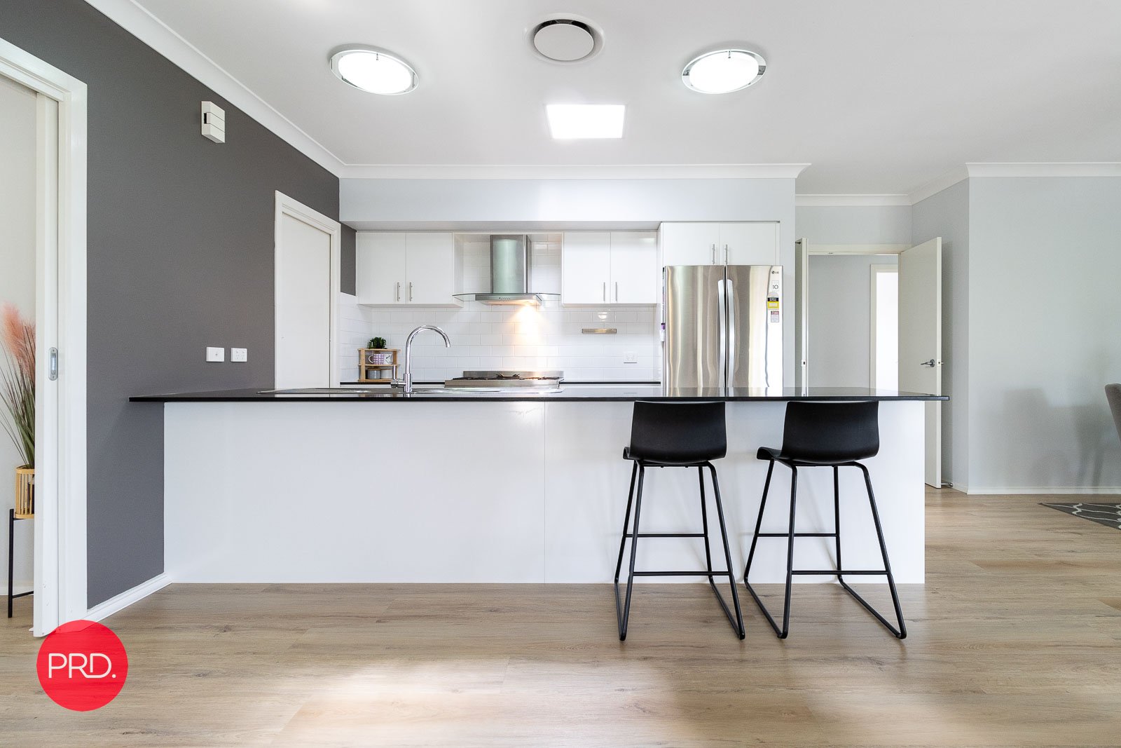 2 Murray Grey Place BUNGENDORE 15