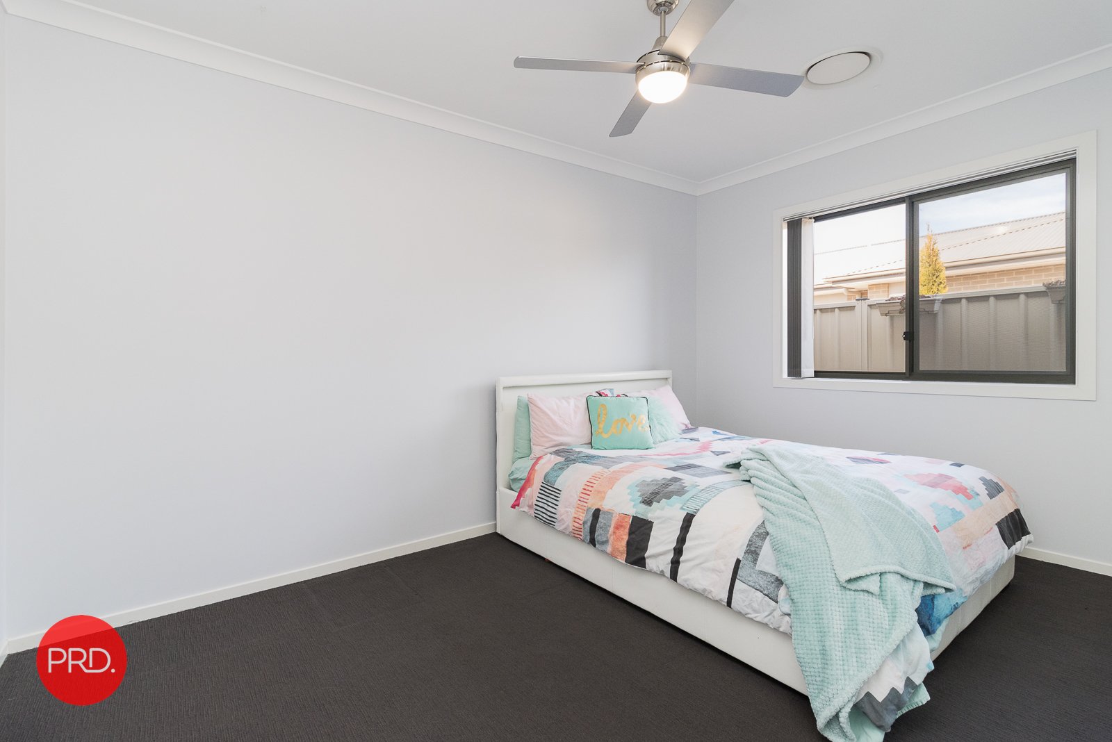 2 Murray Grey Place BUNGENDORE 17