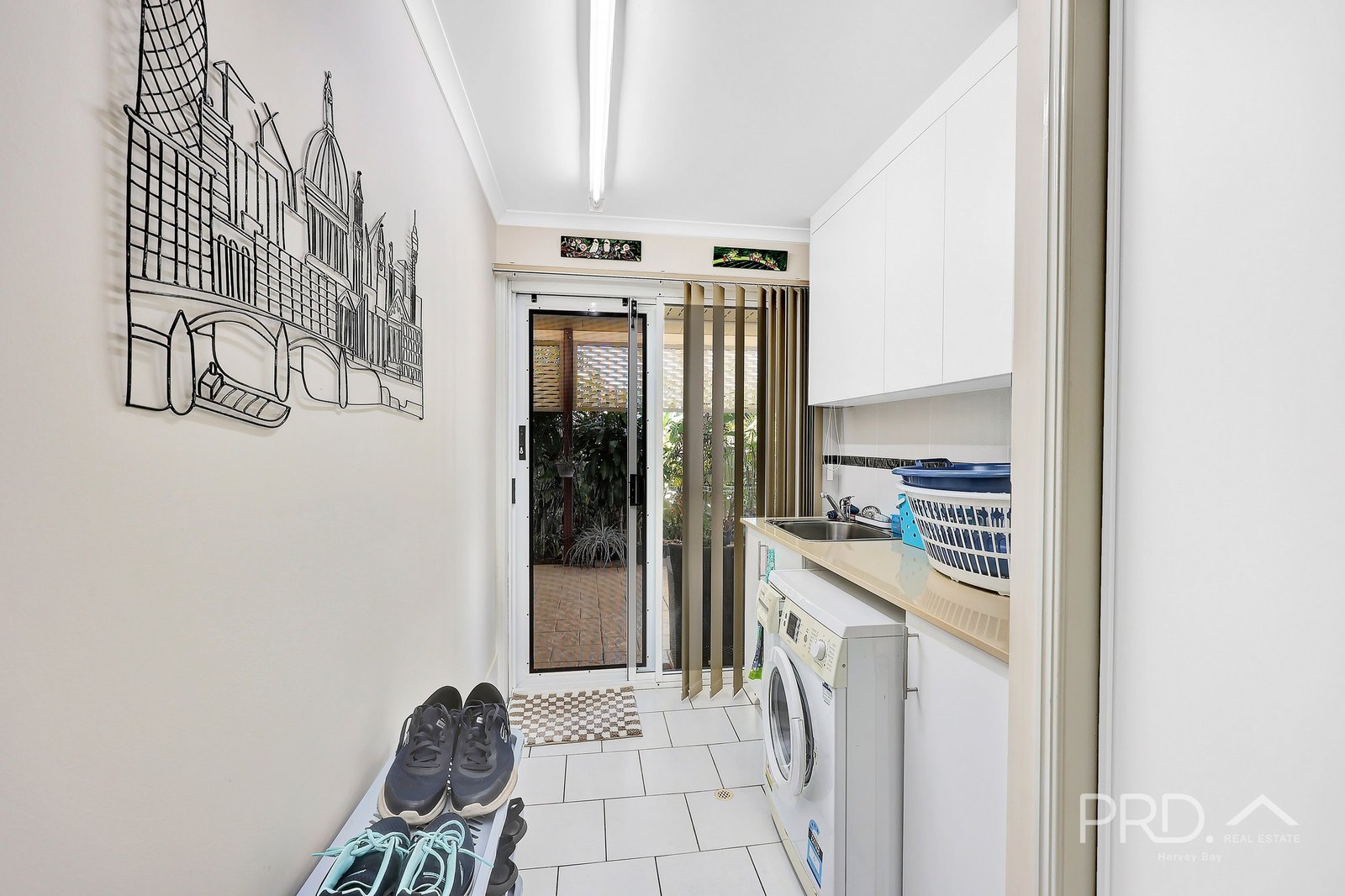 2 Musgrave Close KAWUNGAN 21