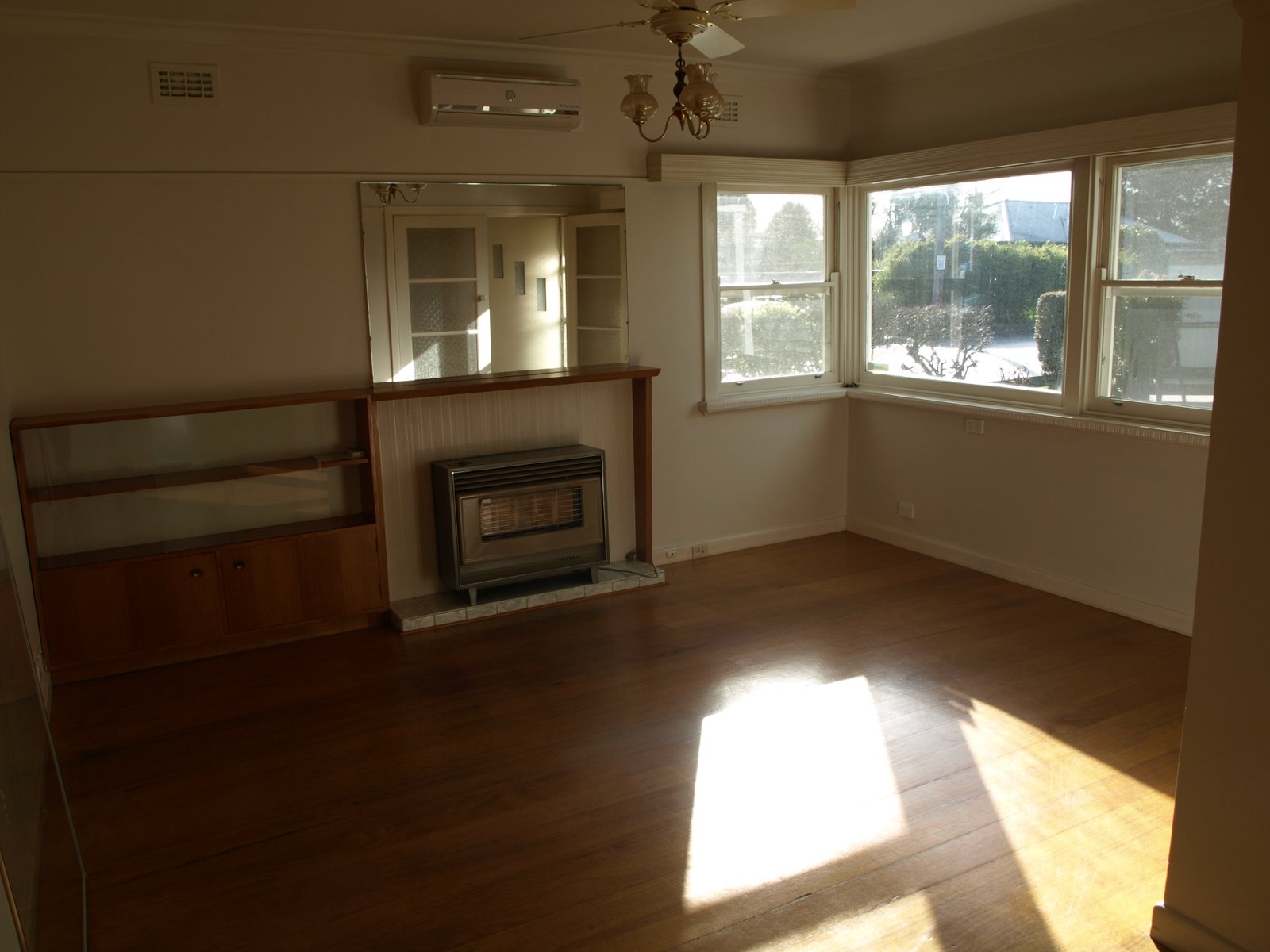 Gallery: 2 Muxworthy Avenue