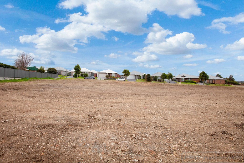 2 Myrtle Crescent (Lot 2)  ABERGLASSLYN 2
