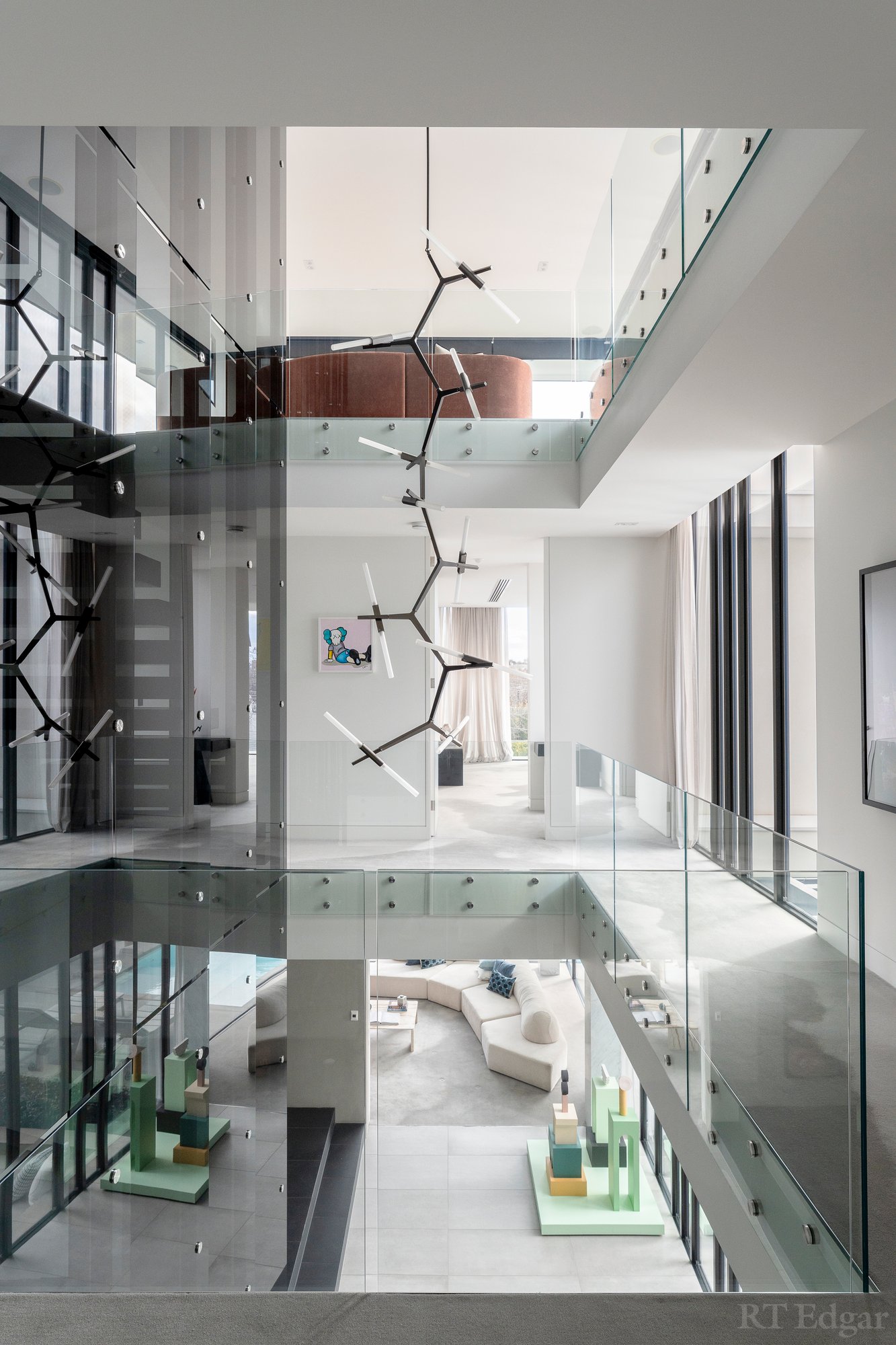 Real Estate and Property in 2 Myvore Court, Toorak, VIC