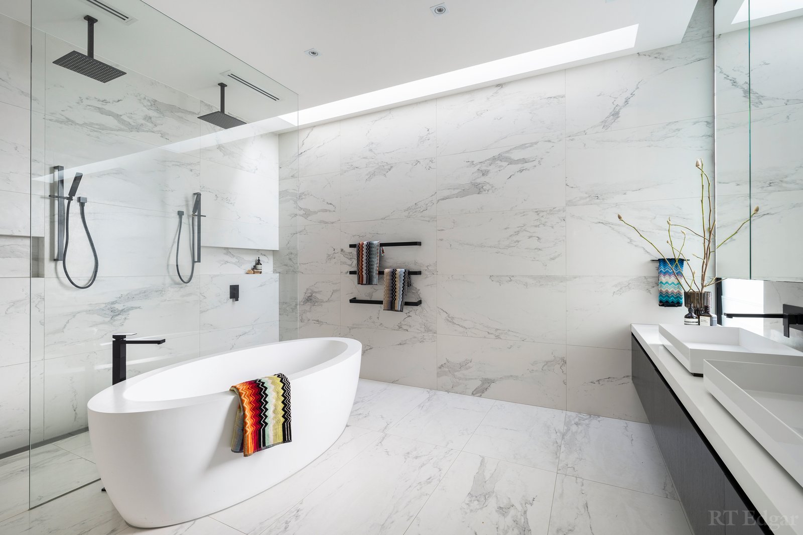 Real Estate and Property in 2 Myvore Court, Toorak, VIC