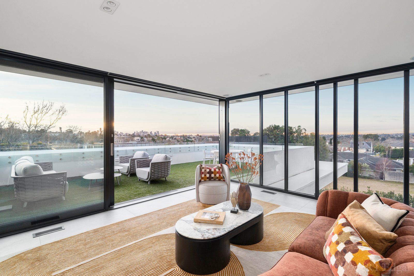 Real Estate and Property in 2 Myvore Court, Toorak, VIC