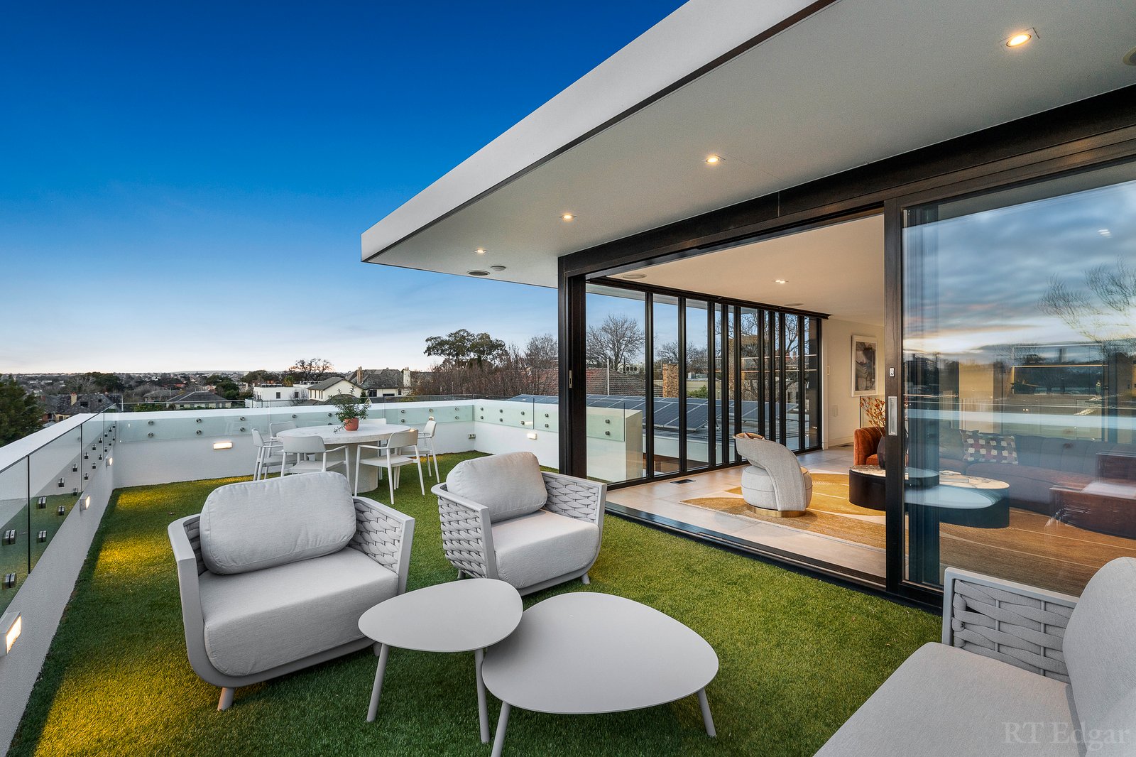 Real Estate and Property in 2 Myvore Court, Toorak, VIC