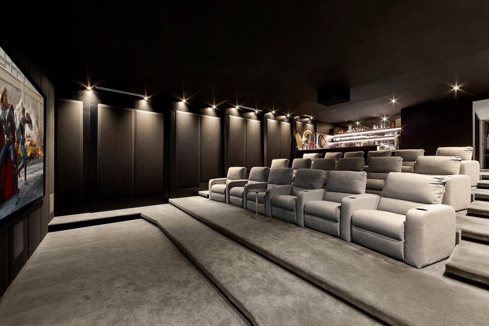 Real Estate and Property in 2 Myvore Court, Toorak, VIC