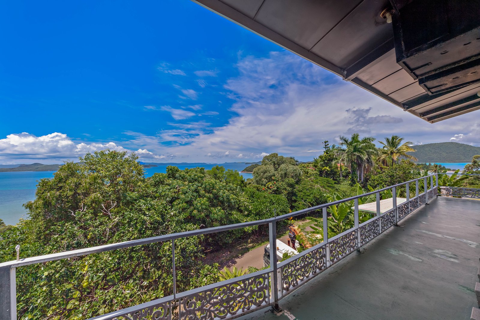 2 Neerim Crescent SHUTE HARBOUR 8