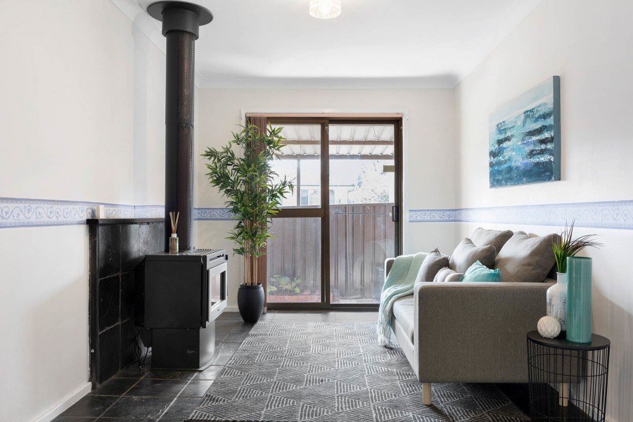 2 Neeta Avenue CAMBRIDGE PARK 6