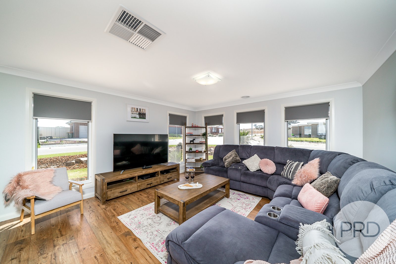 2 Nellywanna Street GOBBAGOMBALIN 5