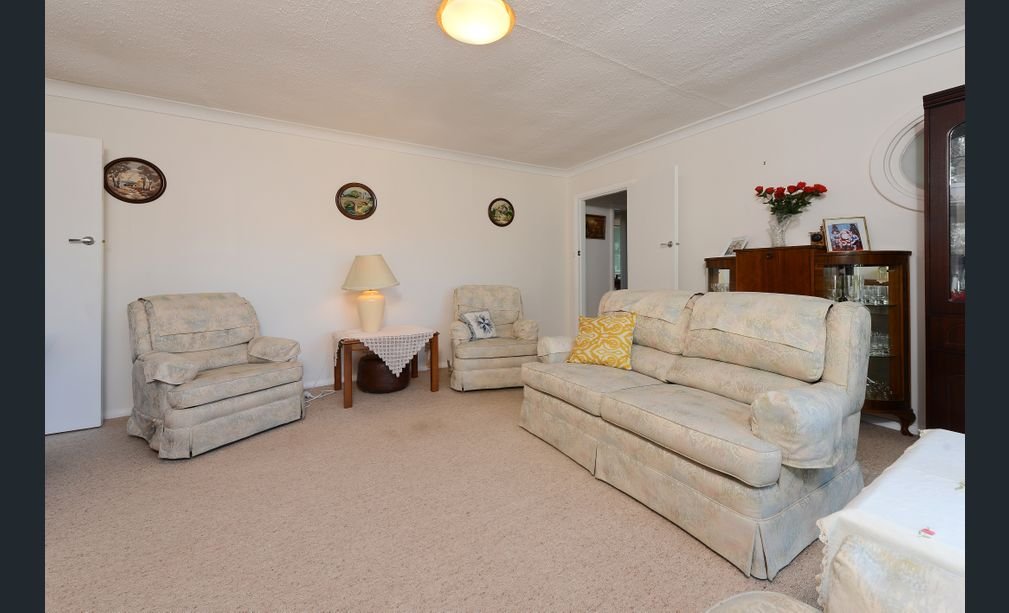 2 Nelumie Street LINDISFARNE 5