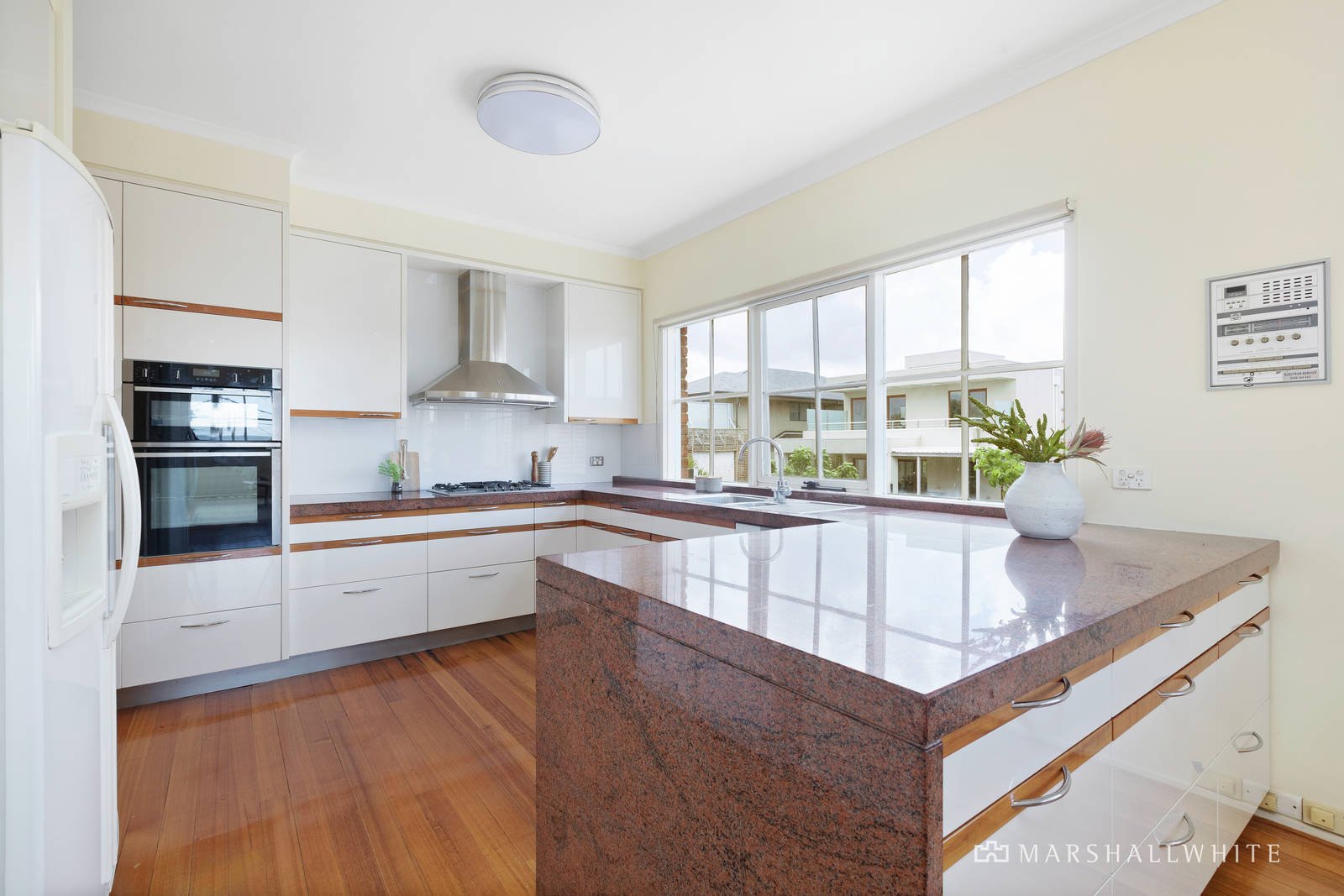 2 New Street, Hampton, VIC