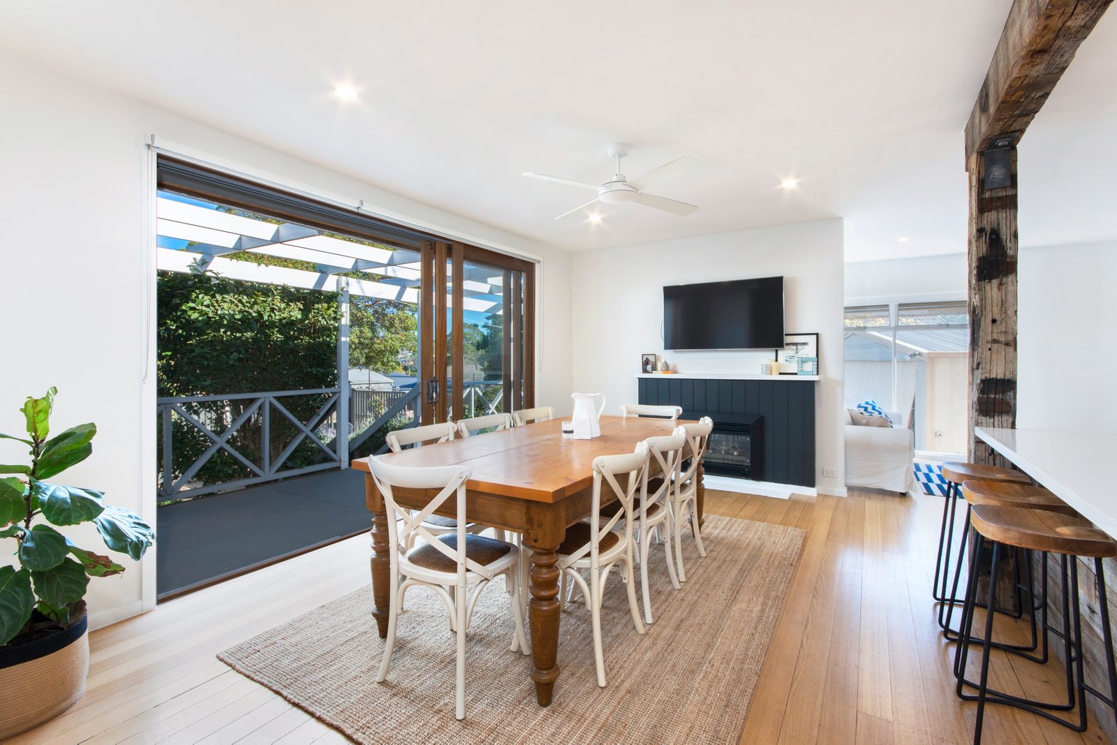 Gallery: 2 Nicholson Court
