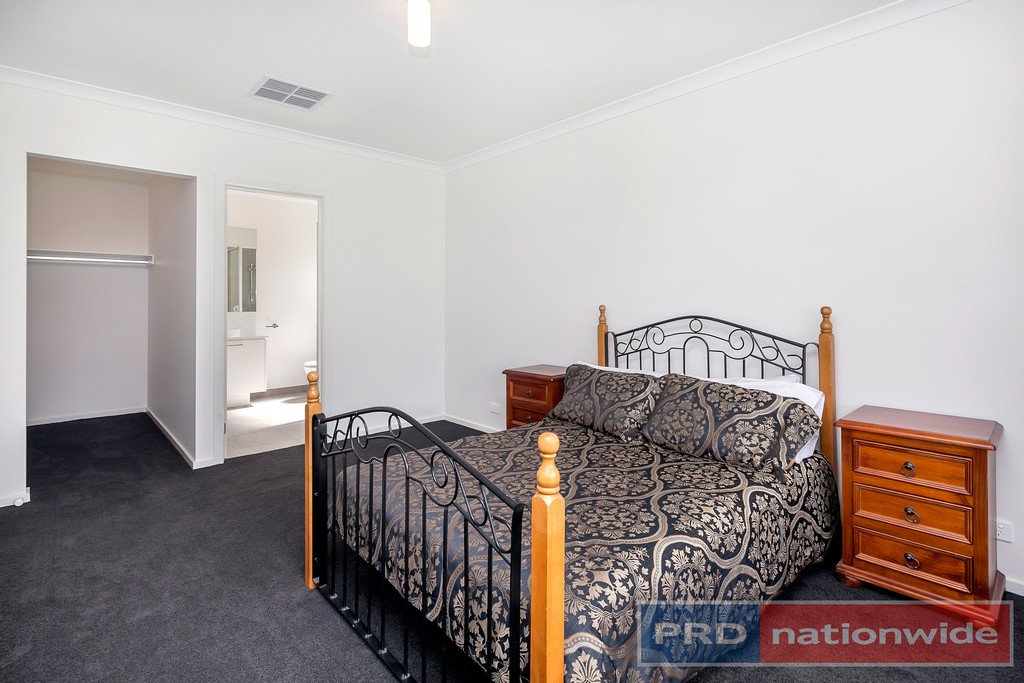 2 North Street CRESWICK 3