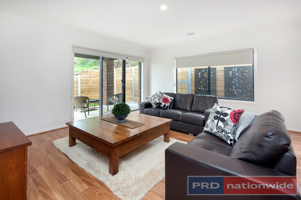 2 North Street CRESWICK 8
