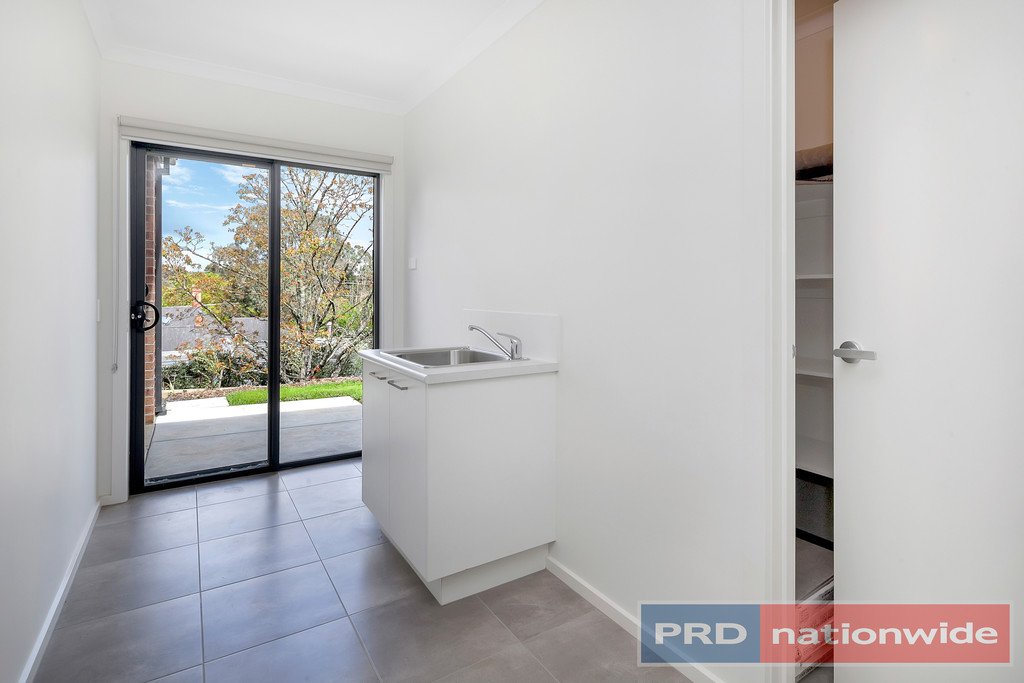 2 North Street CRESWICK 12