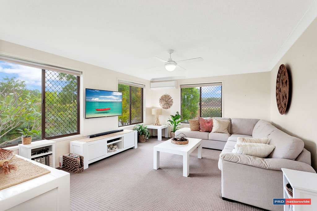 2 Oakland Court BURLEIGH WATERS 6