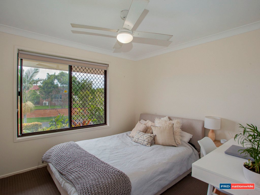2 Oakland Court BURLEIGH WATERS 10