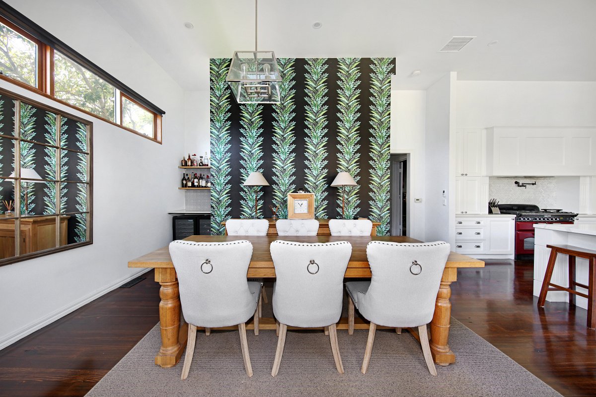 Gallery: 2 Oakleigh Crescent