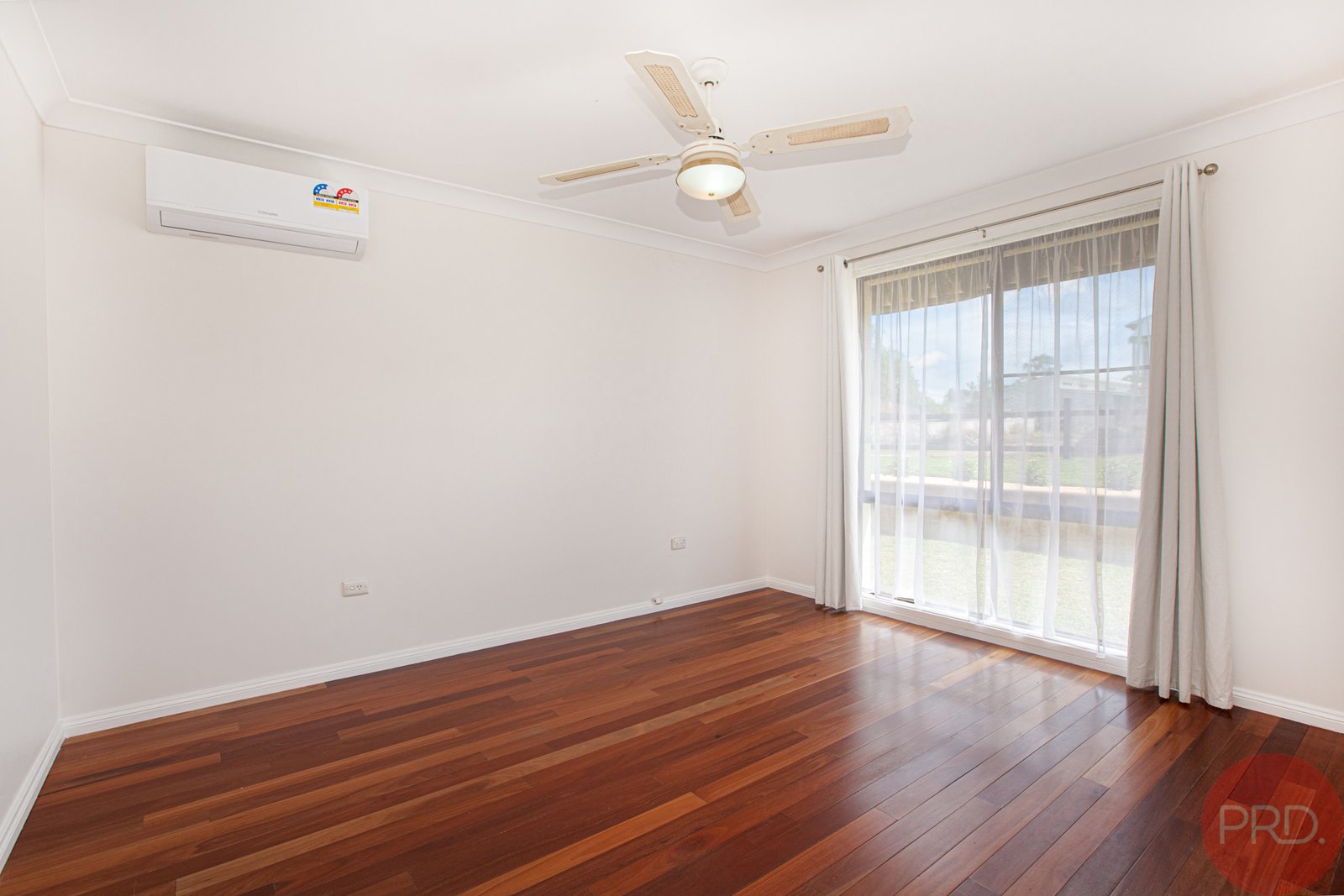 2 Occupation Lane LOCHINVAR 16