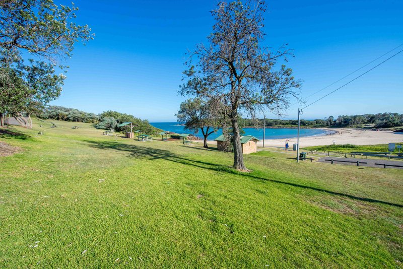 2 Ocean Parade BOAT HARBOUR 6