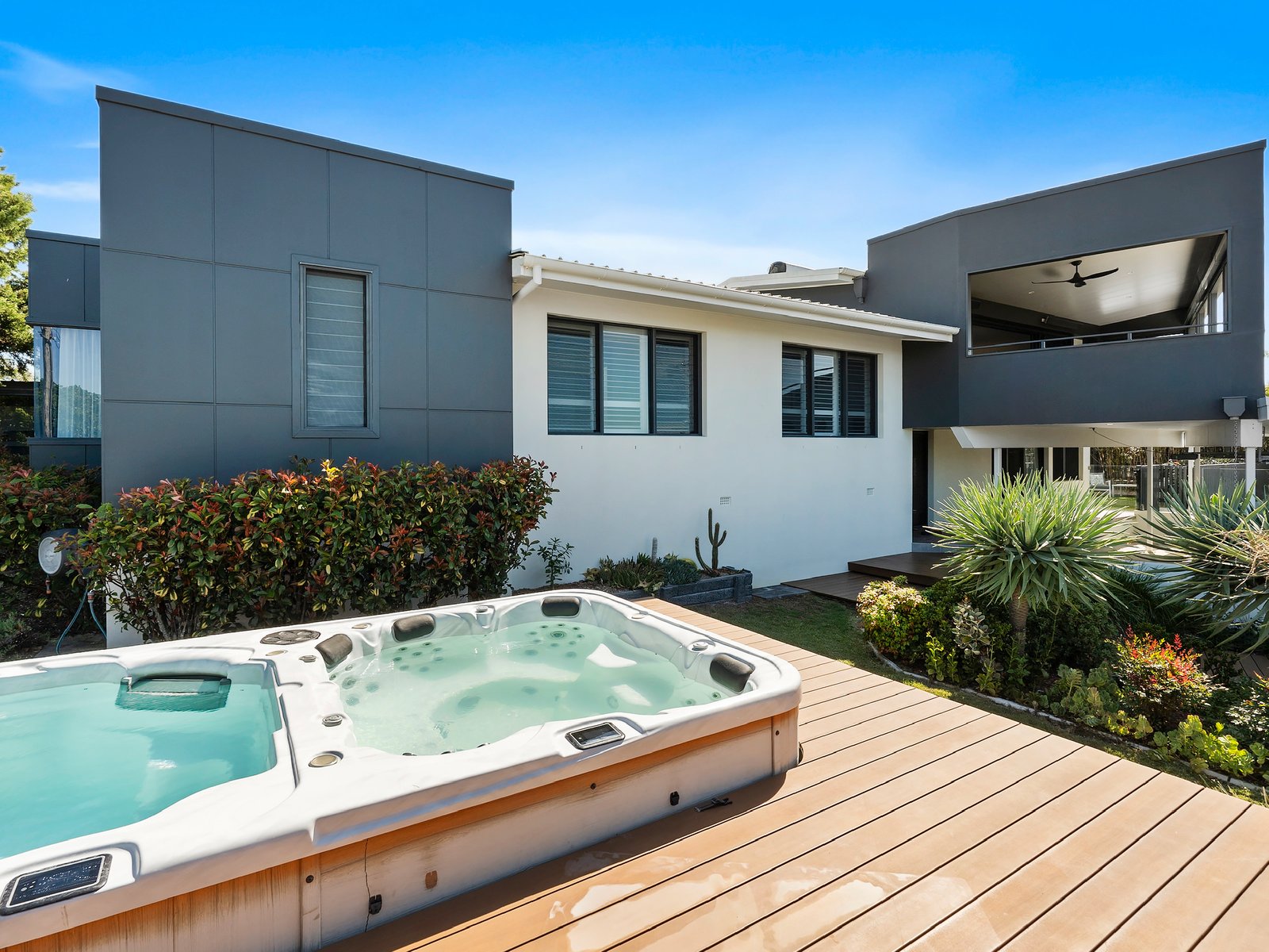 2 Oceanview Crescent KINGSCLIFF 18