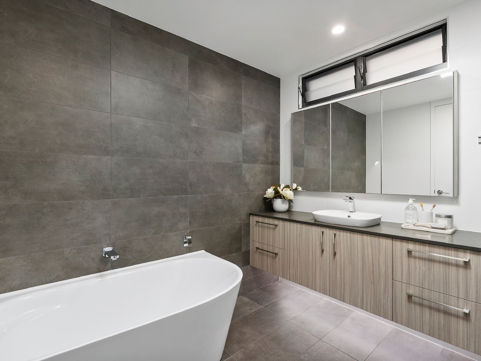 2 Oceanview Crescent KINGSCLIFF 27