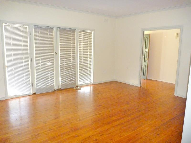 2 OConnor Street WAGGA WAGGA 4