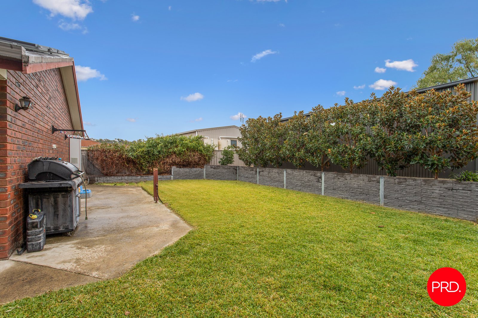 2 Odea Crescent KANGAROO FLAT 15