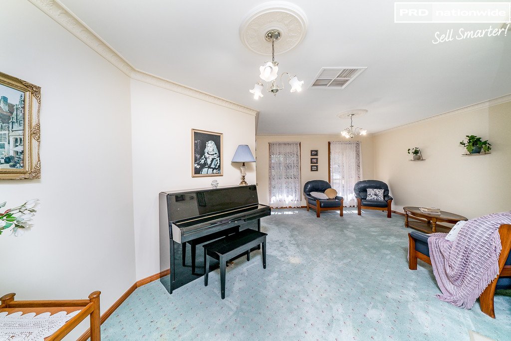 2 O'Hara Place KOORINGAL 6