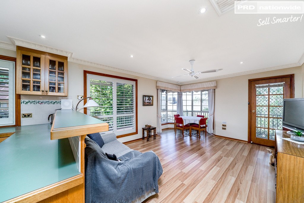 2 O'Hara Place KOORINGAL 12