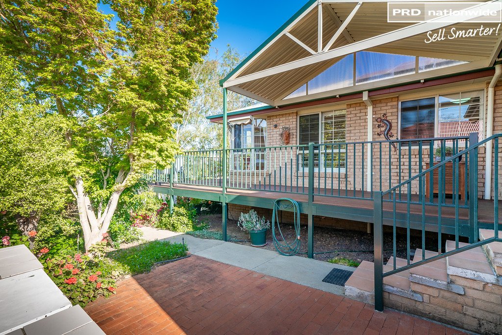 2 O'Hara Place KOORINGAL 18