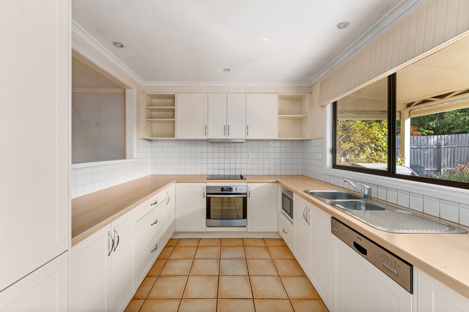 Real Estate and Property in 2 Olearys Lane, Spring Hill, VIC