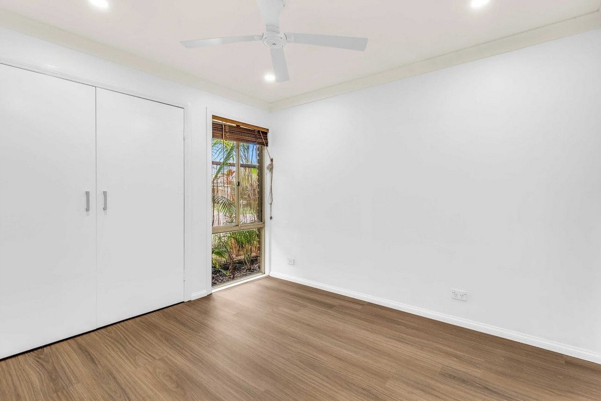 2 Oriole Court Burleigh Waters 8