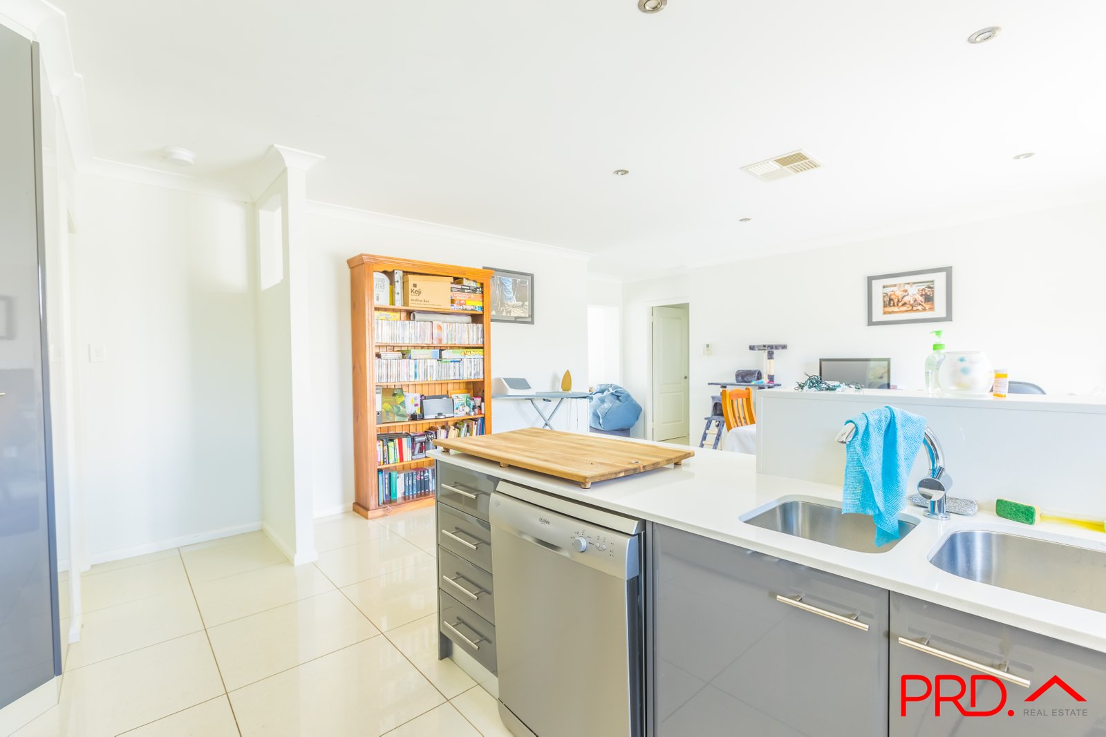 2 Orley Drive TAMWORTH 5