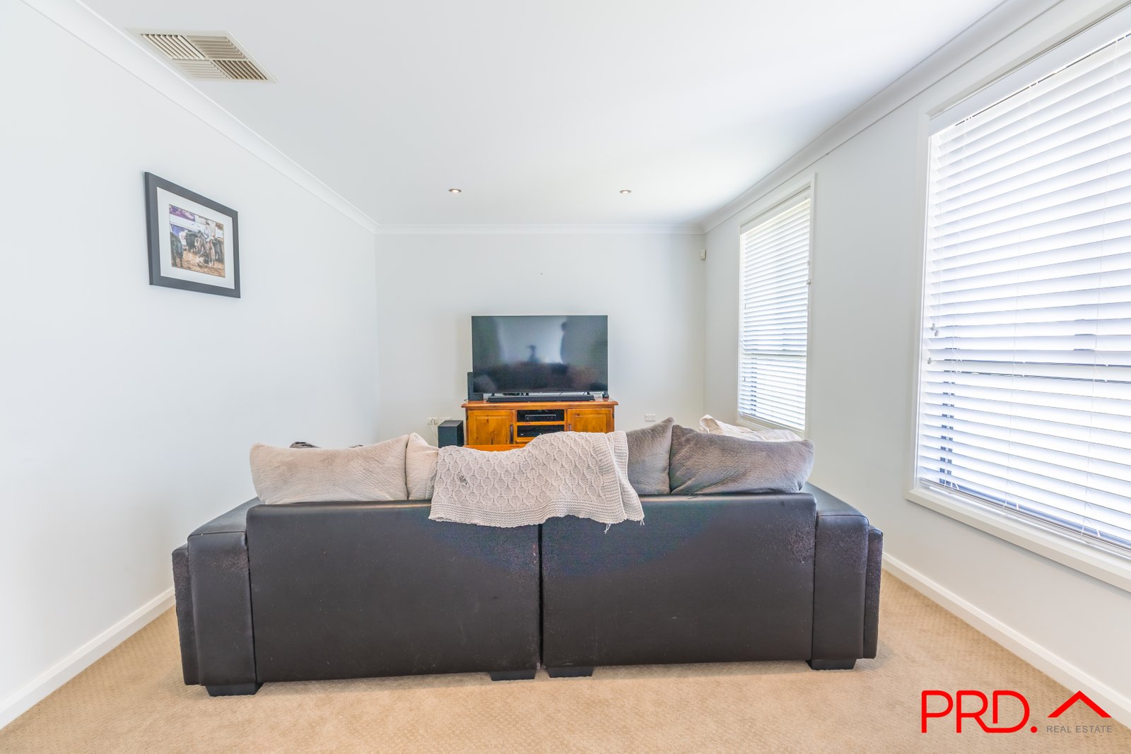 2 Orley Drive TAMWORTH 6