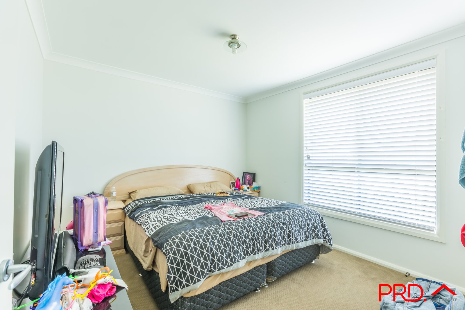 2 Orley Drive TAMWORTH 8
