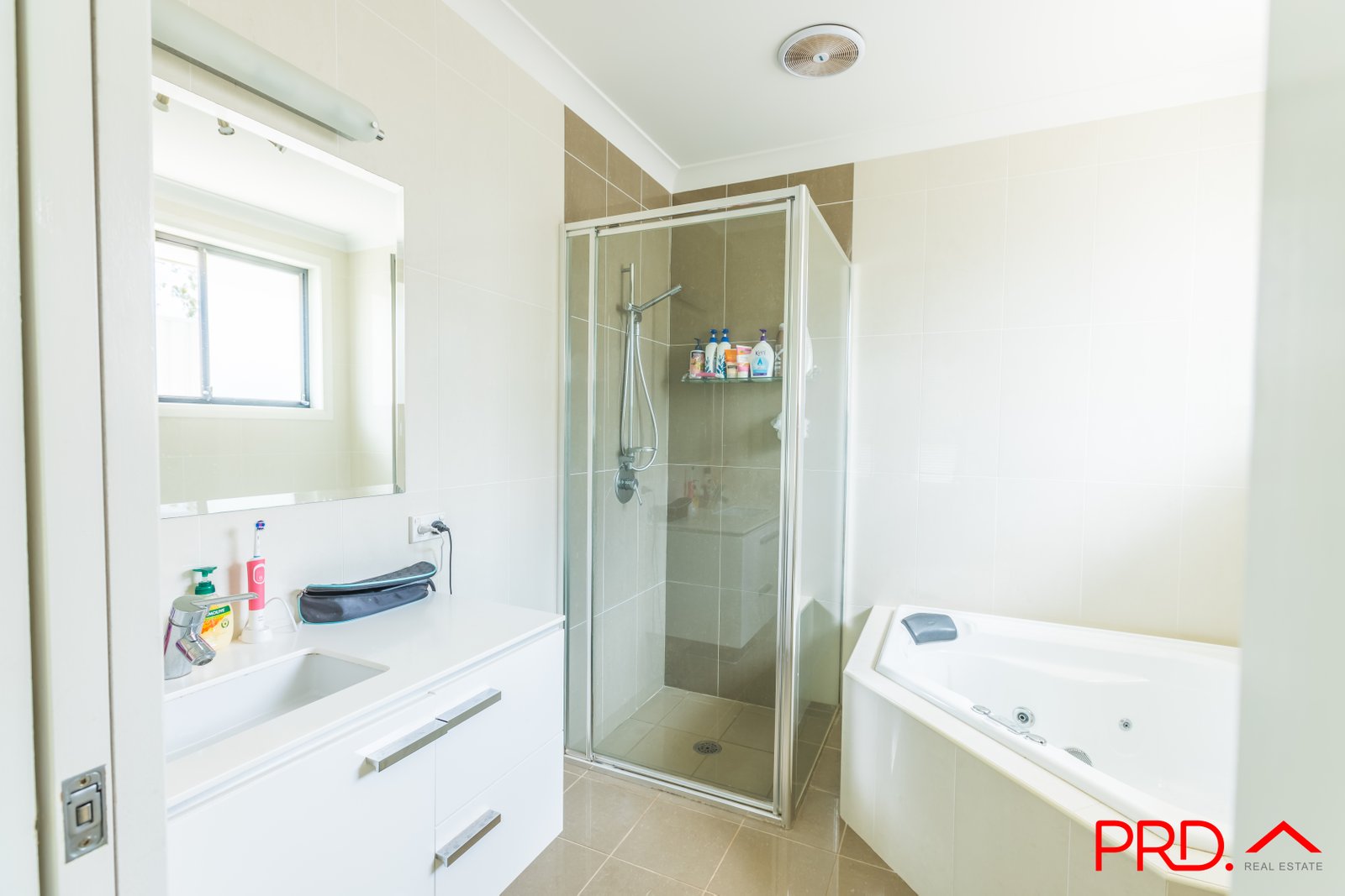 2 Orley Drive TAMWORTH 11