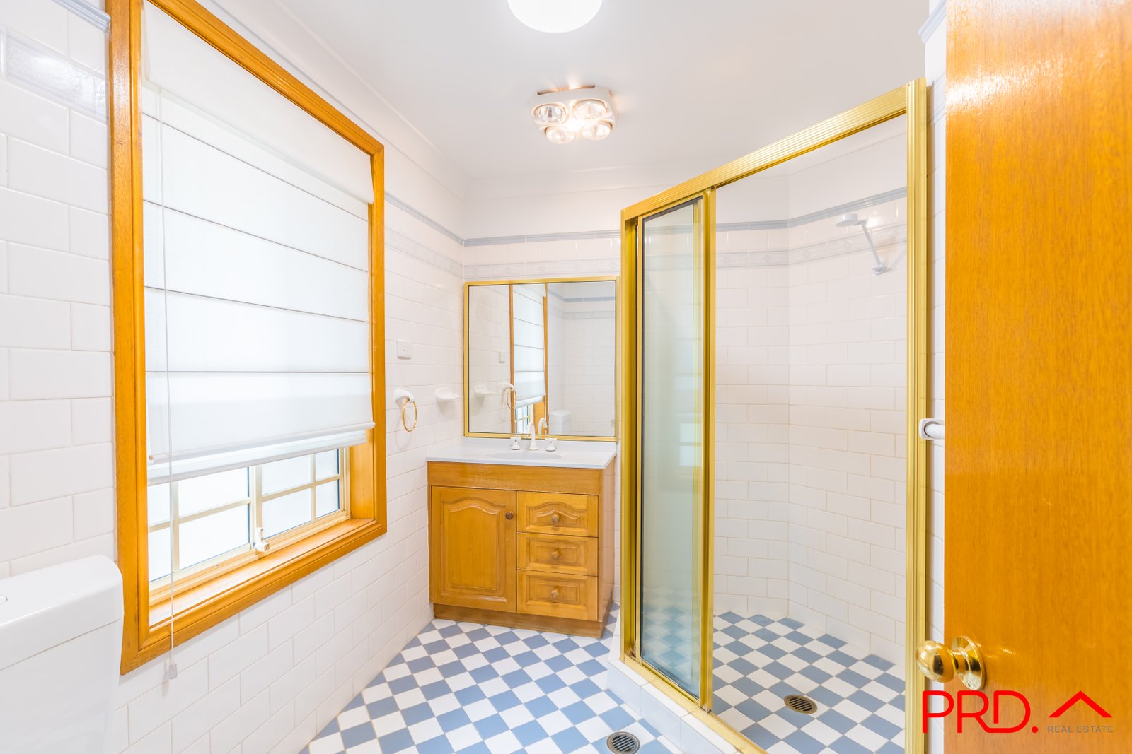 2 Overlanders Way TAMWORTH 10