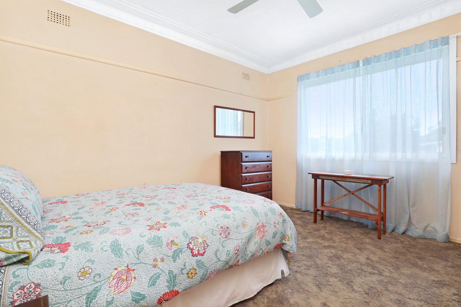 2 Oxford Road DAPTO 7